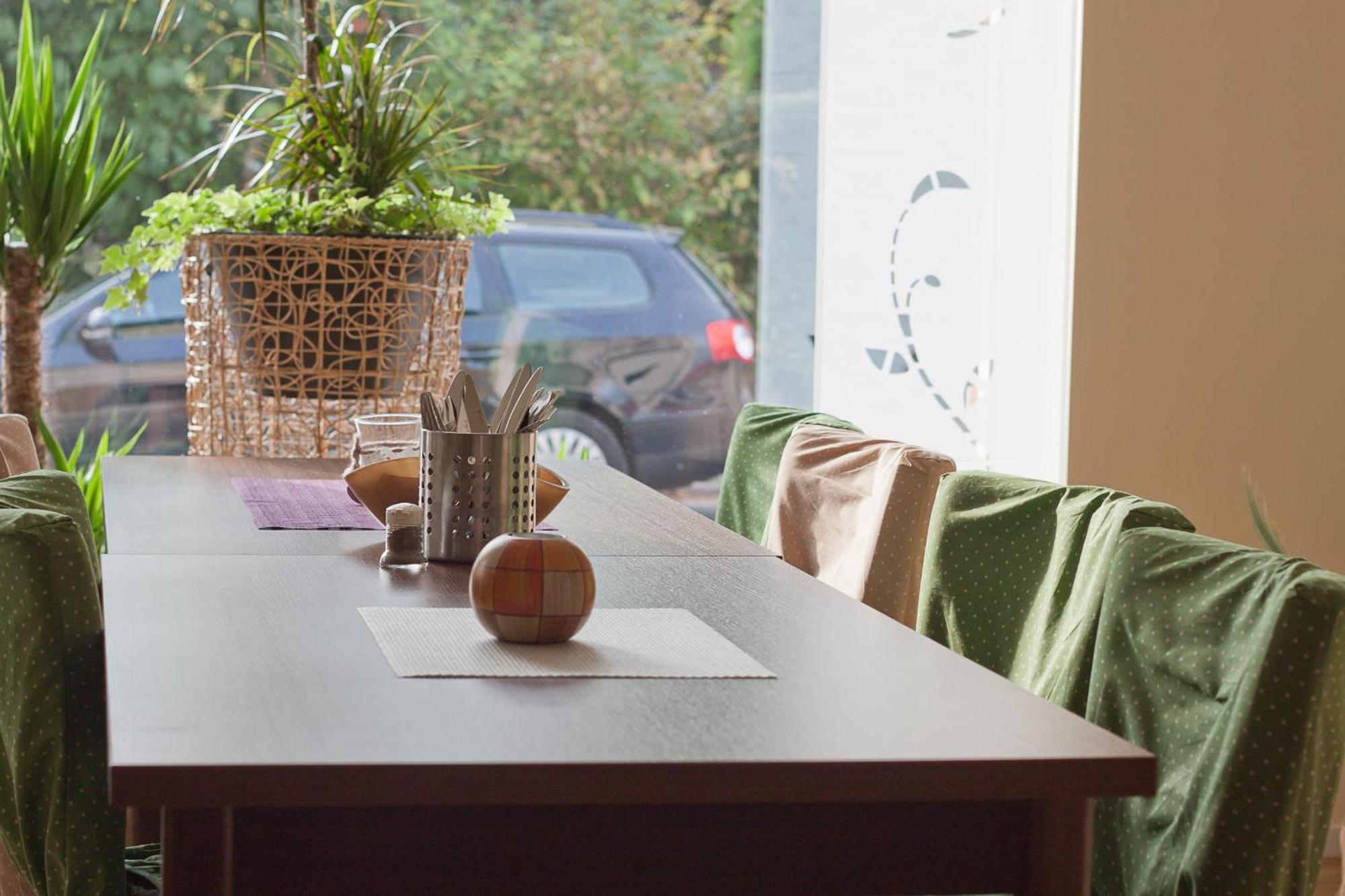 Cafe Hehrlich - Cafe, Pension & Mehr Bad Tennstedt Exteriör bild