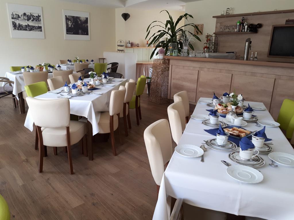 Cafe Hehrlich - Cafe, Pension & Mehr Bad Tennstedt Exteriör bild